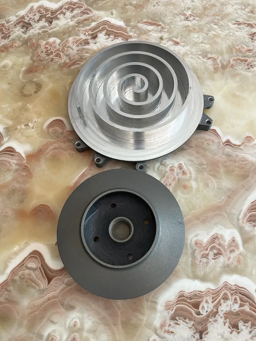Spiral coolant channel, cast in one piece